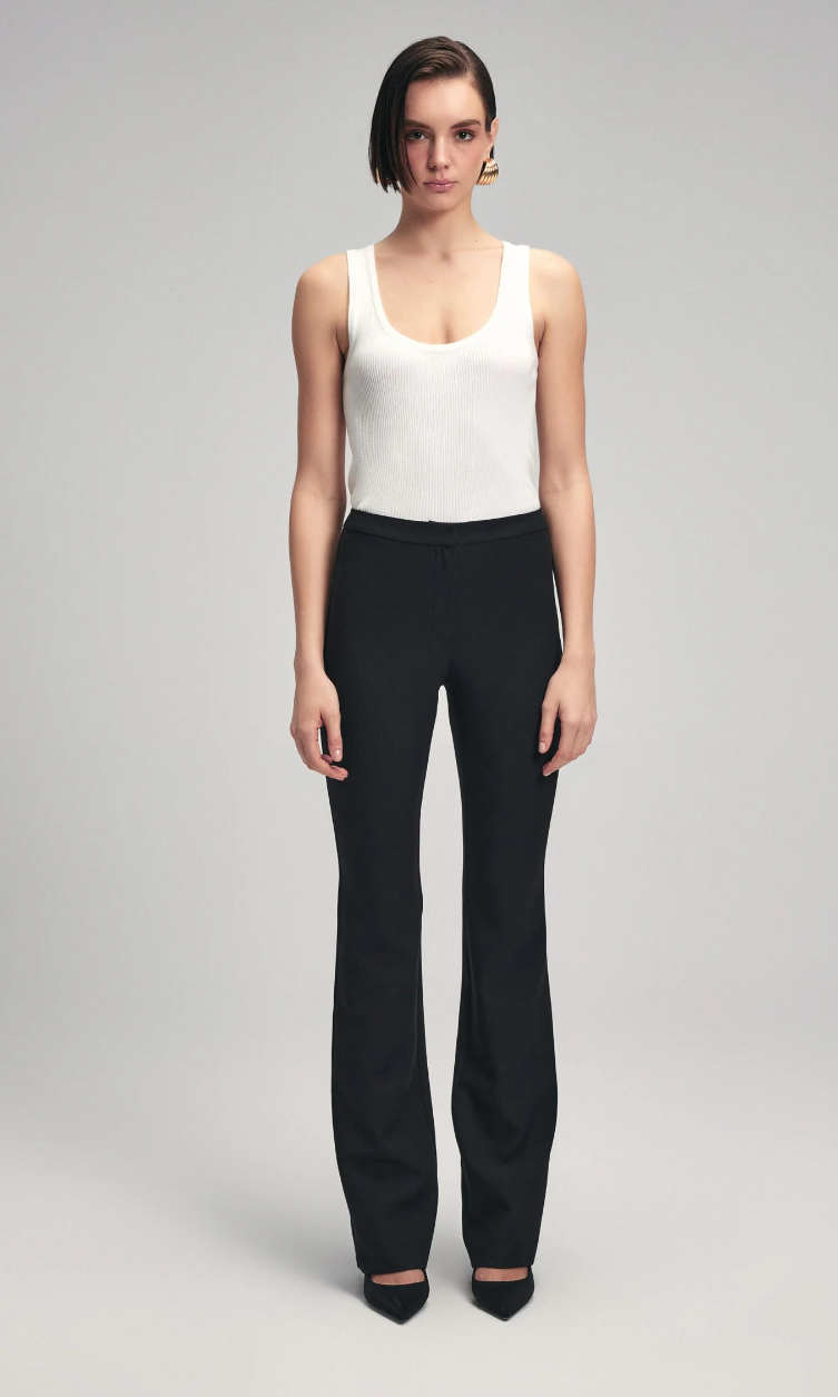 מכנס מתרחב חלק