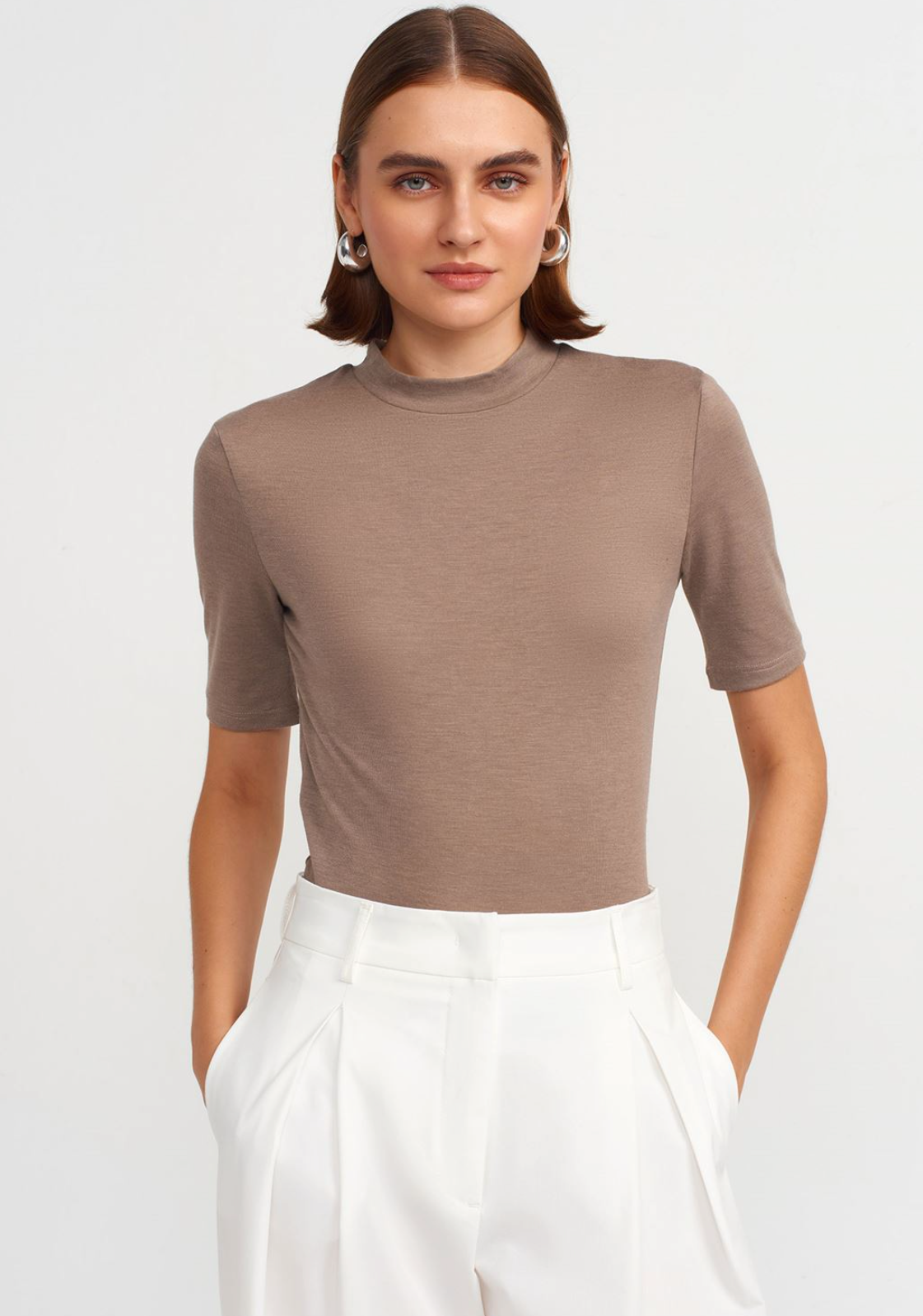 טישרט חצי שרוול קלאסית