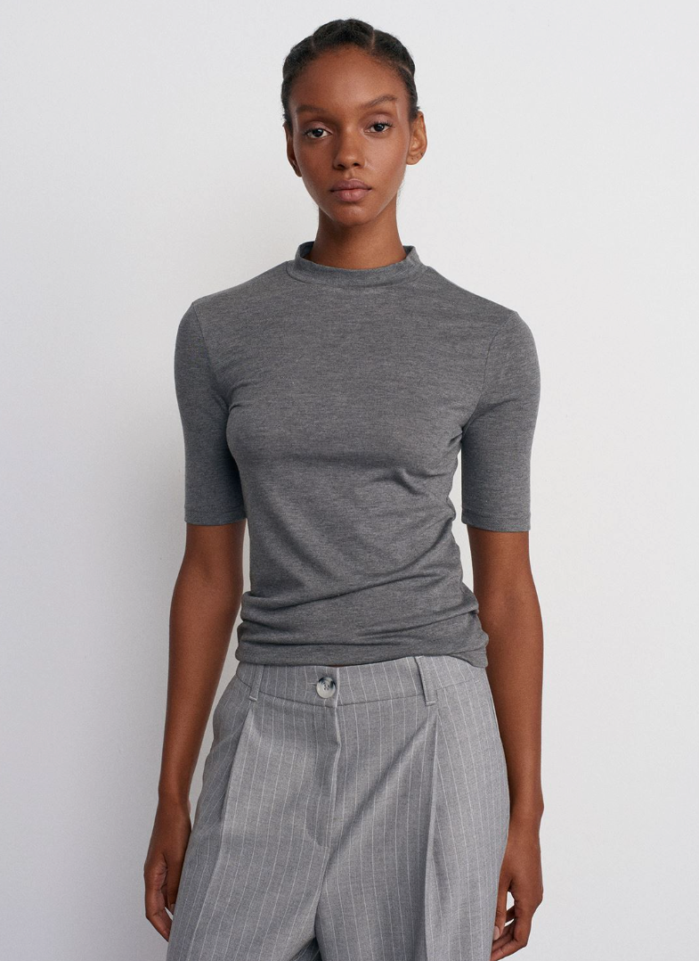 טישרט חצי שרוול קלאסית