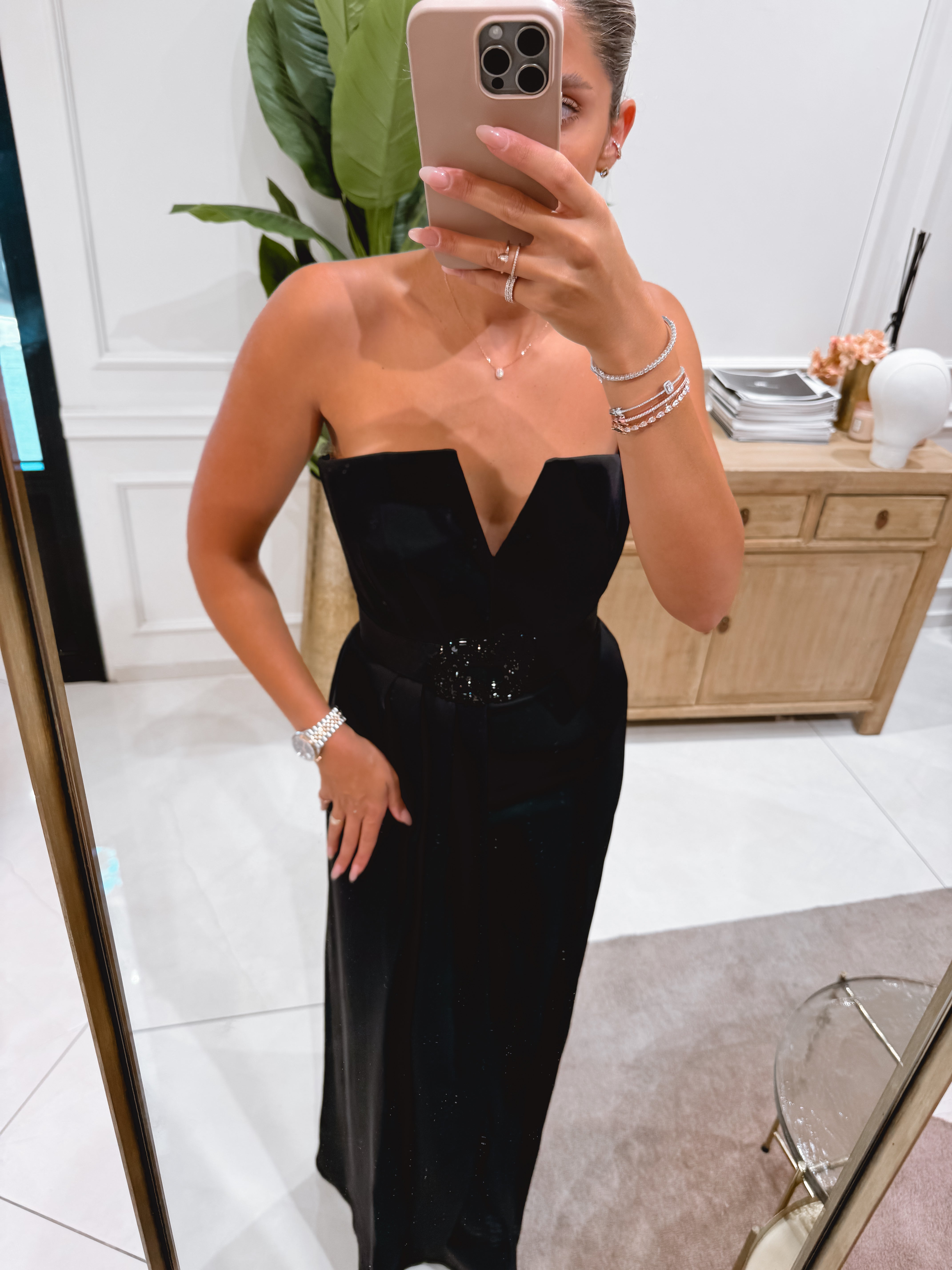 strapless v dress