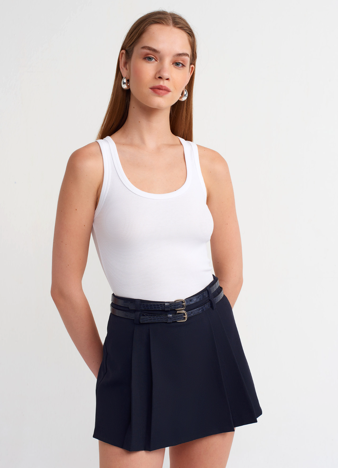 גופיה בייסיק