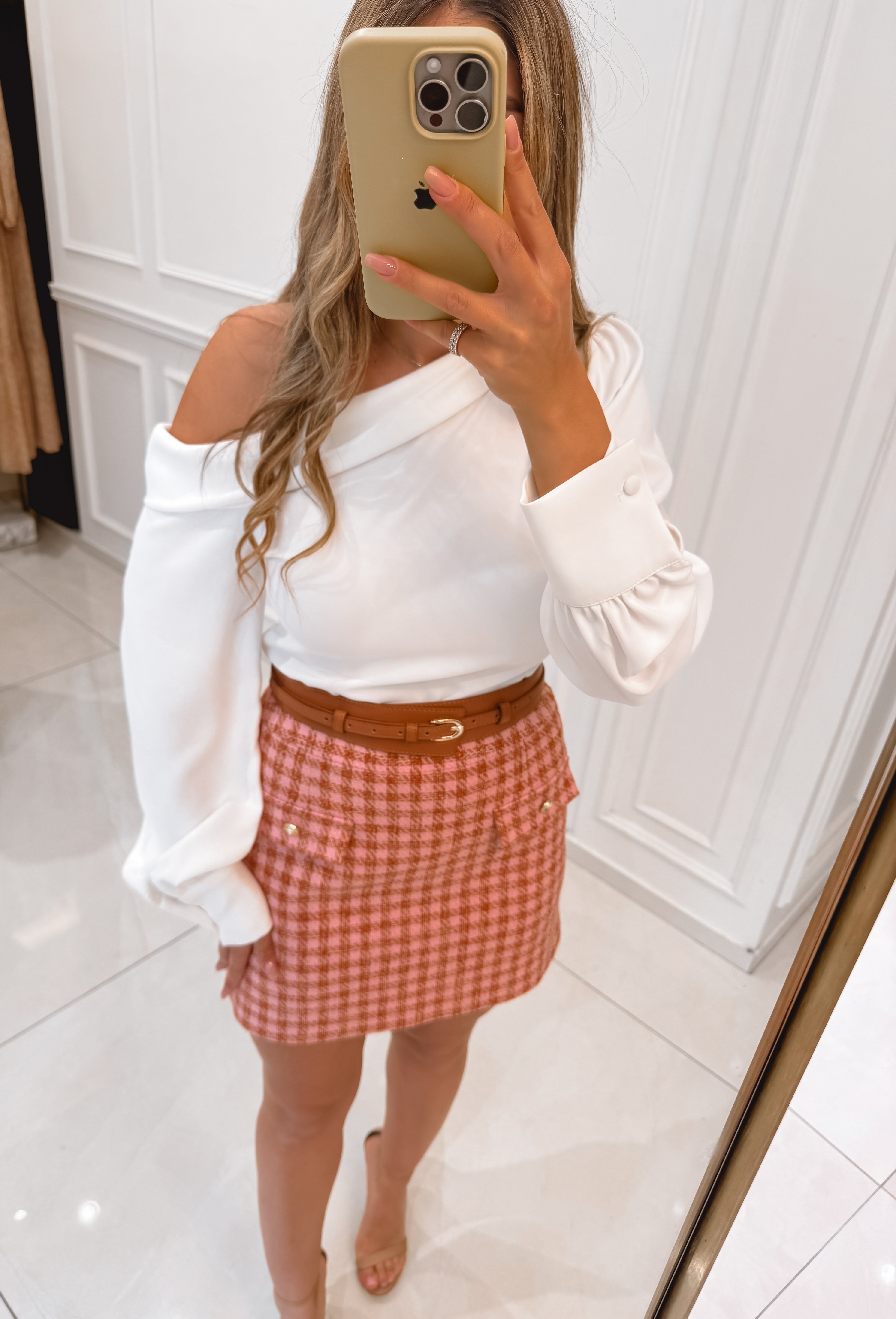 חצאית משבצות