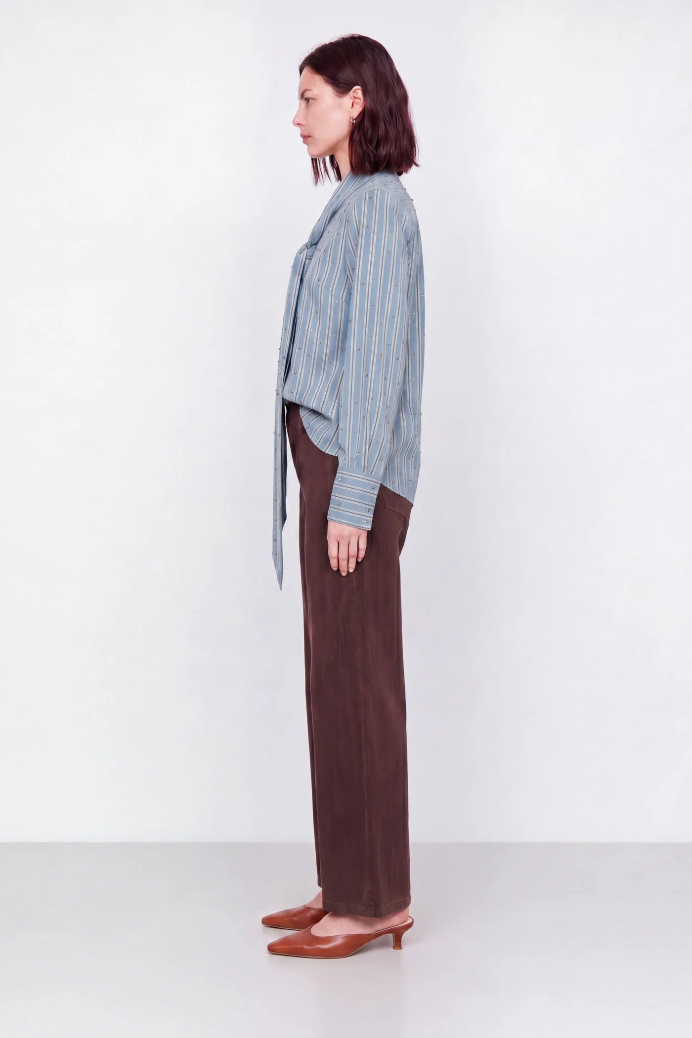 Blouse with a tie neck