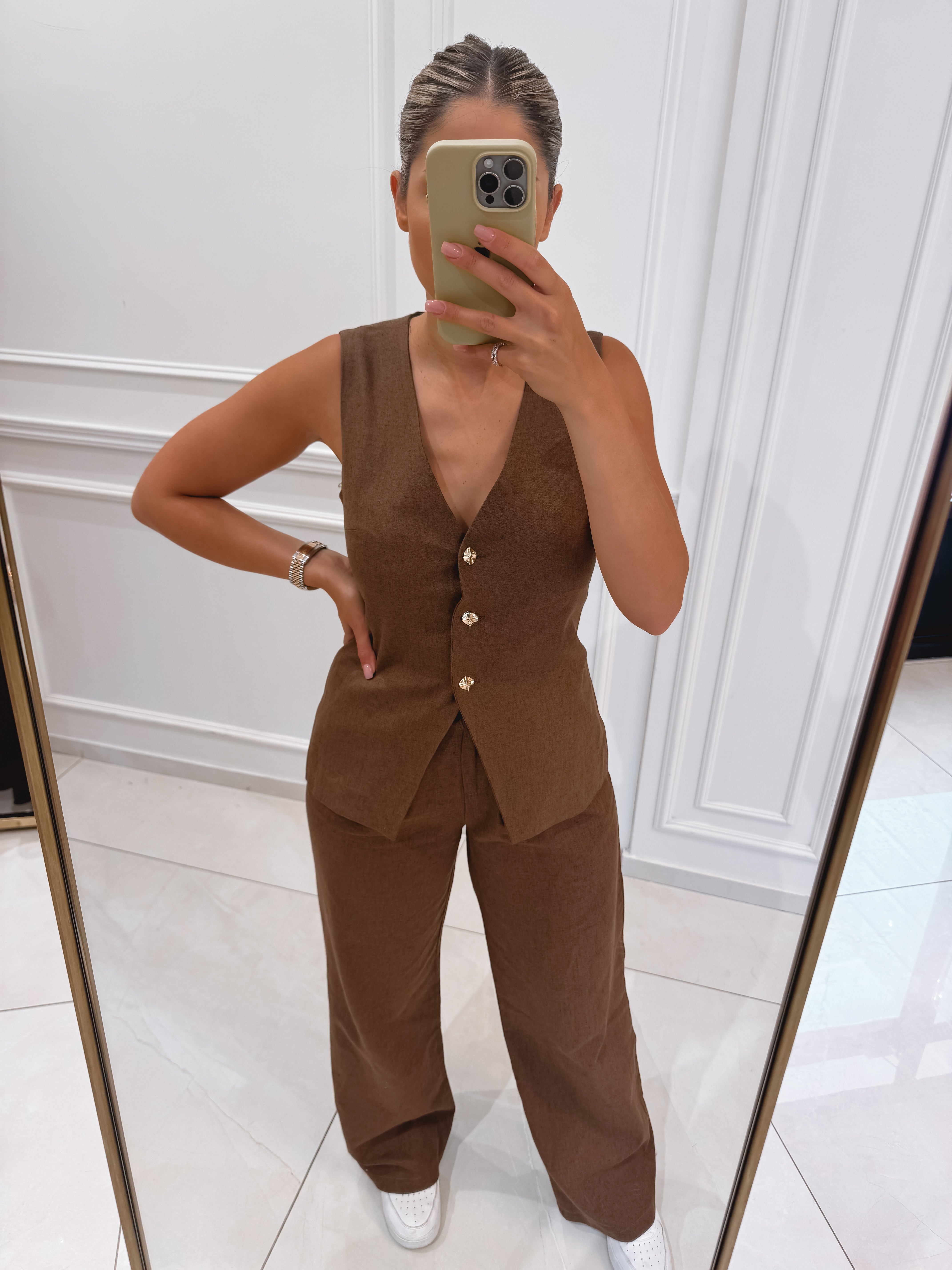 חליפת וסט כפתורים זהב