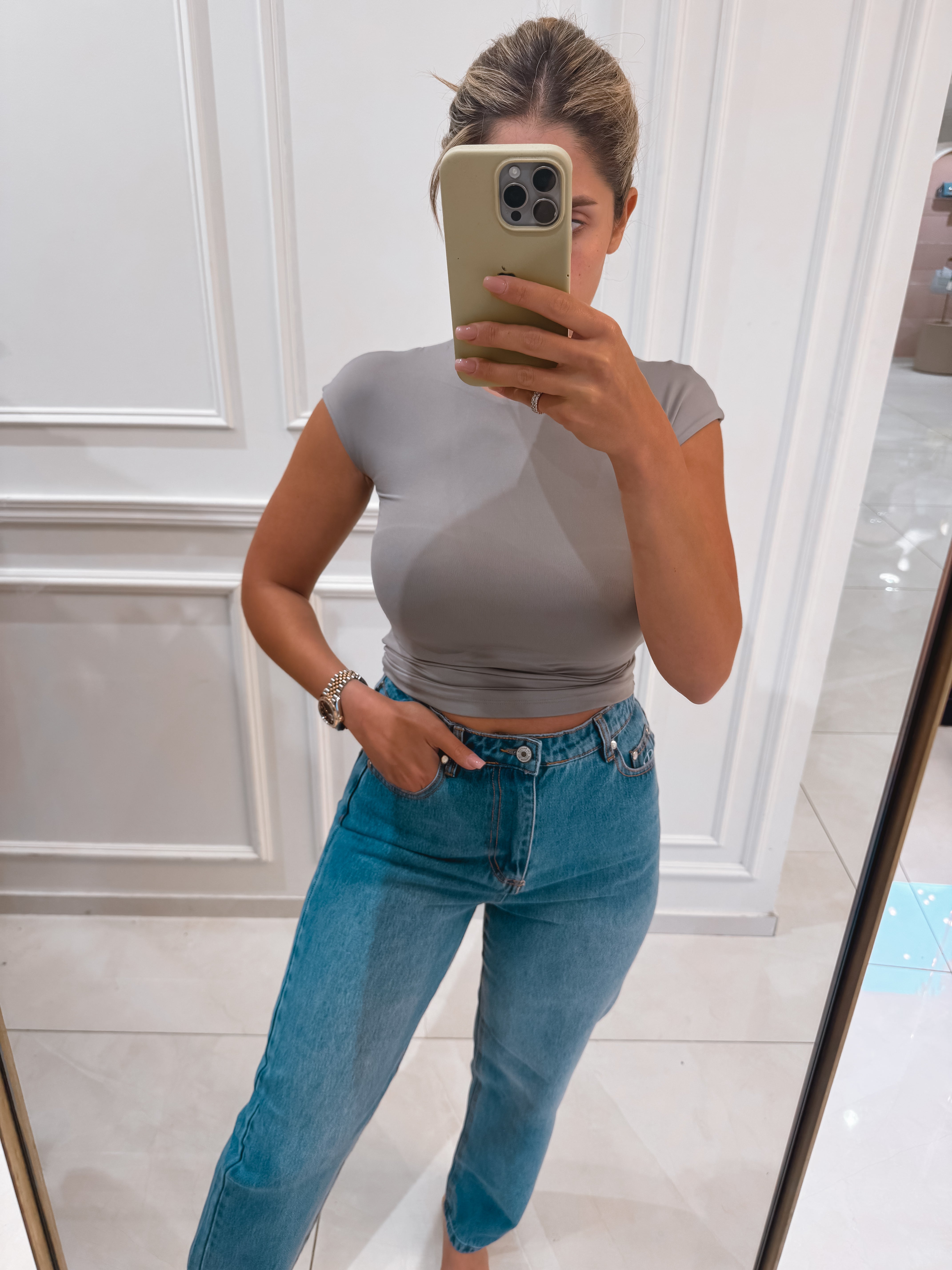 mom jeans