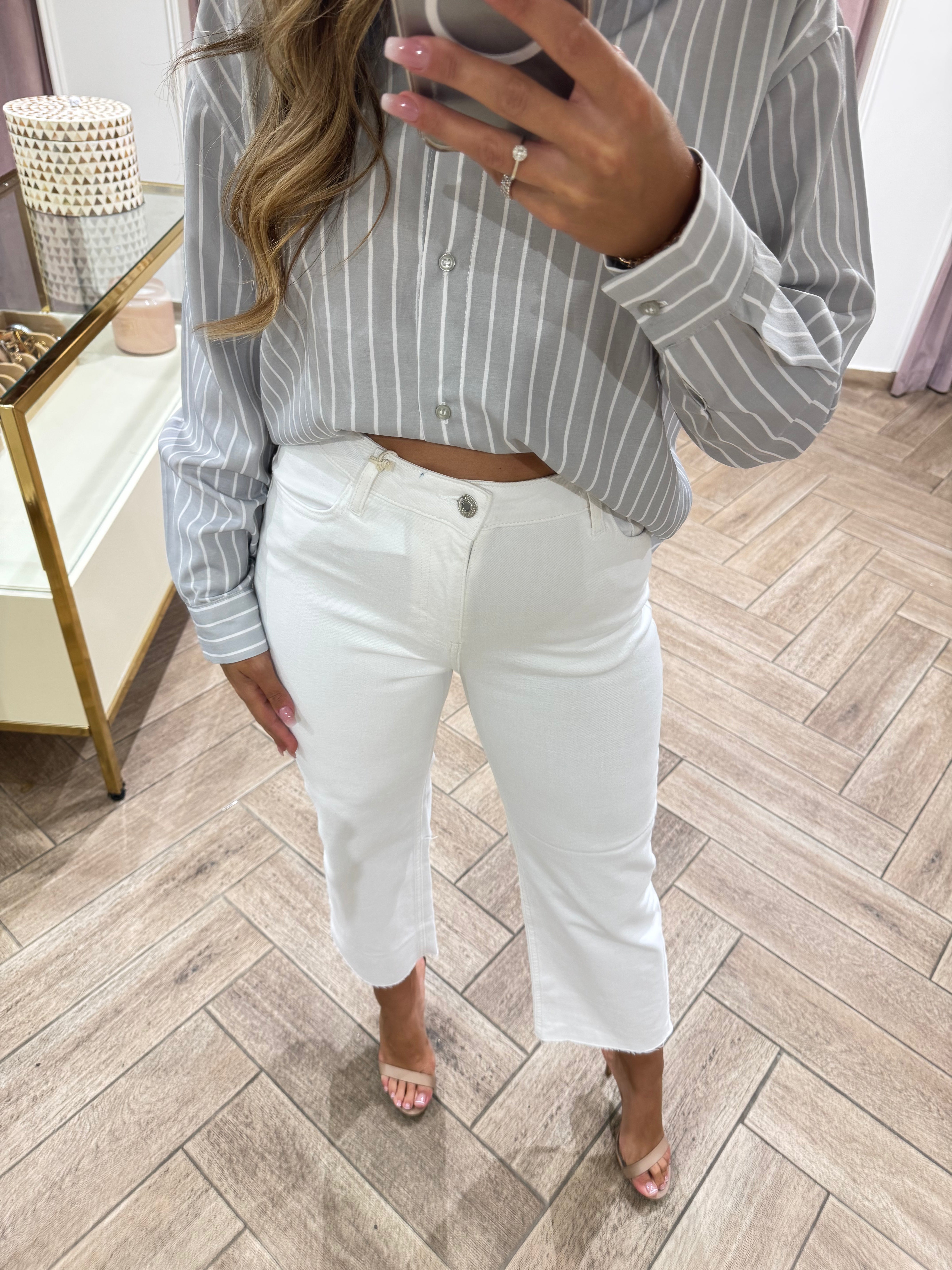 White Jeans 2176