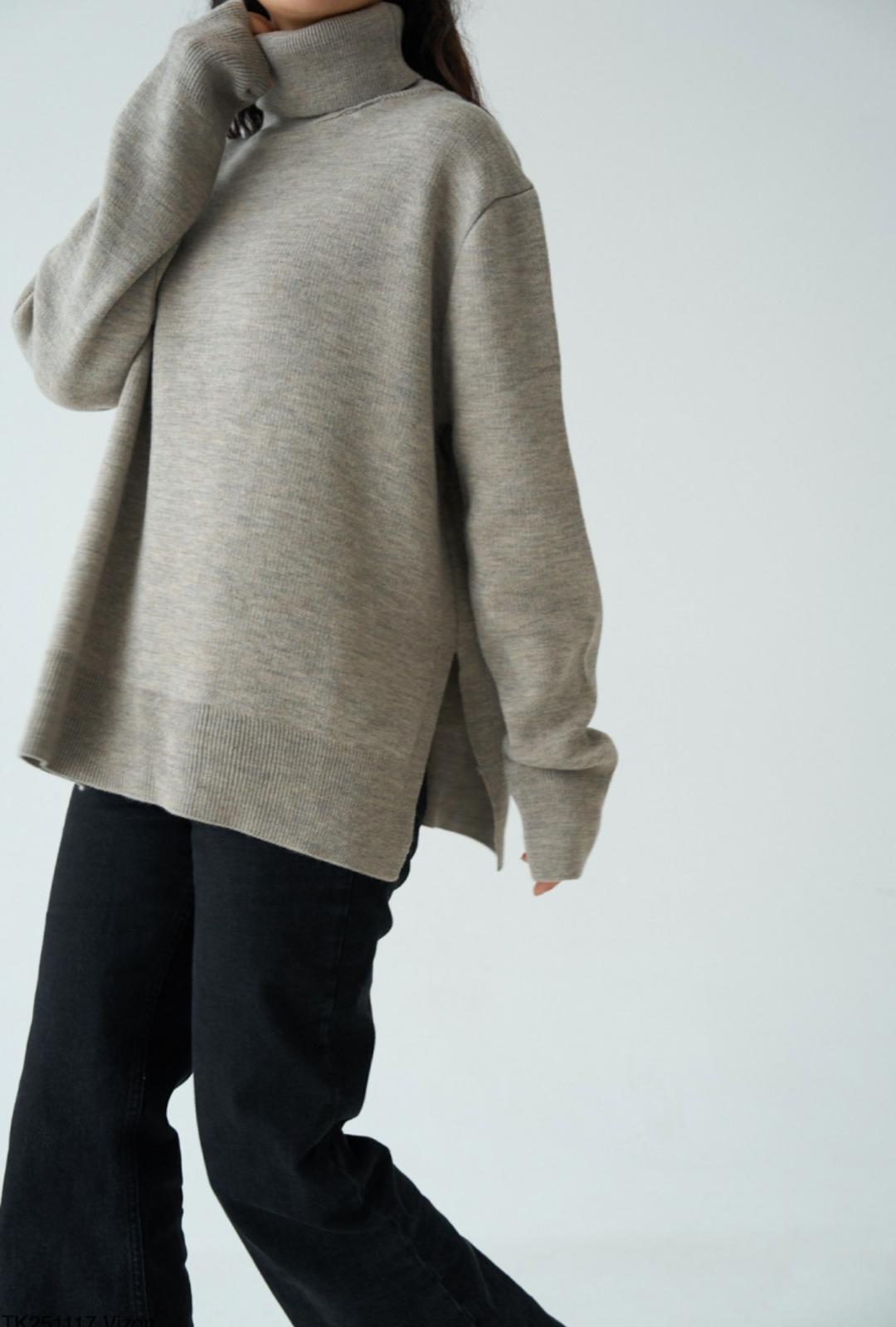 Oversized Knit blouse