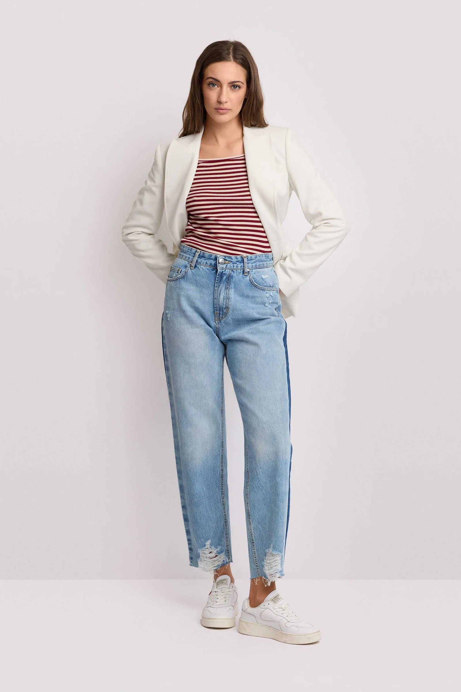 Relaxed Straight-Leg Jeans