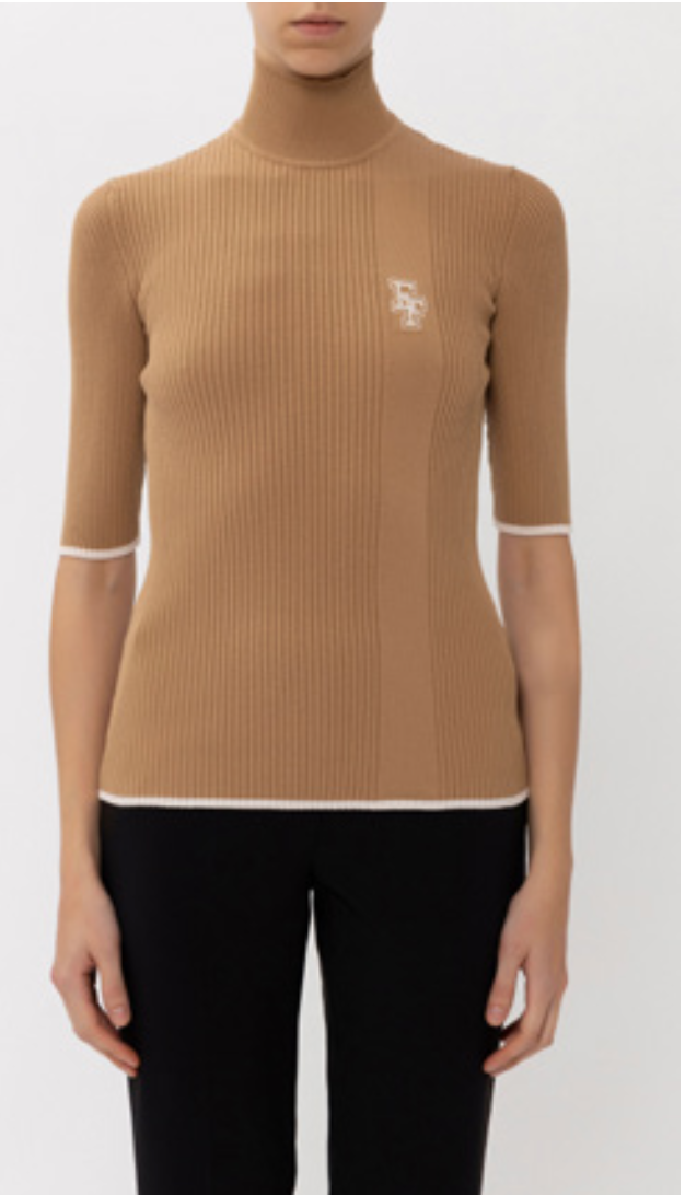turtleneck Blousemwith short sleeves