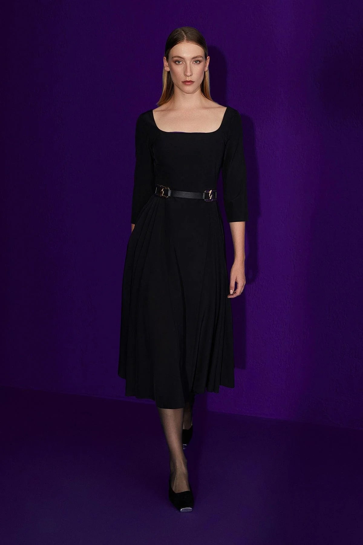 Square Midi dress with belt