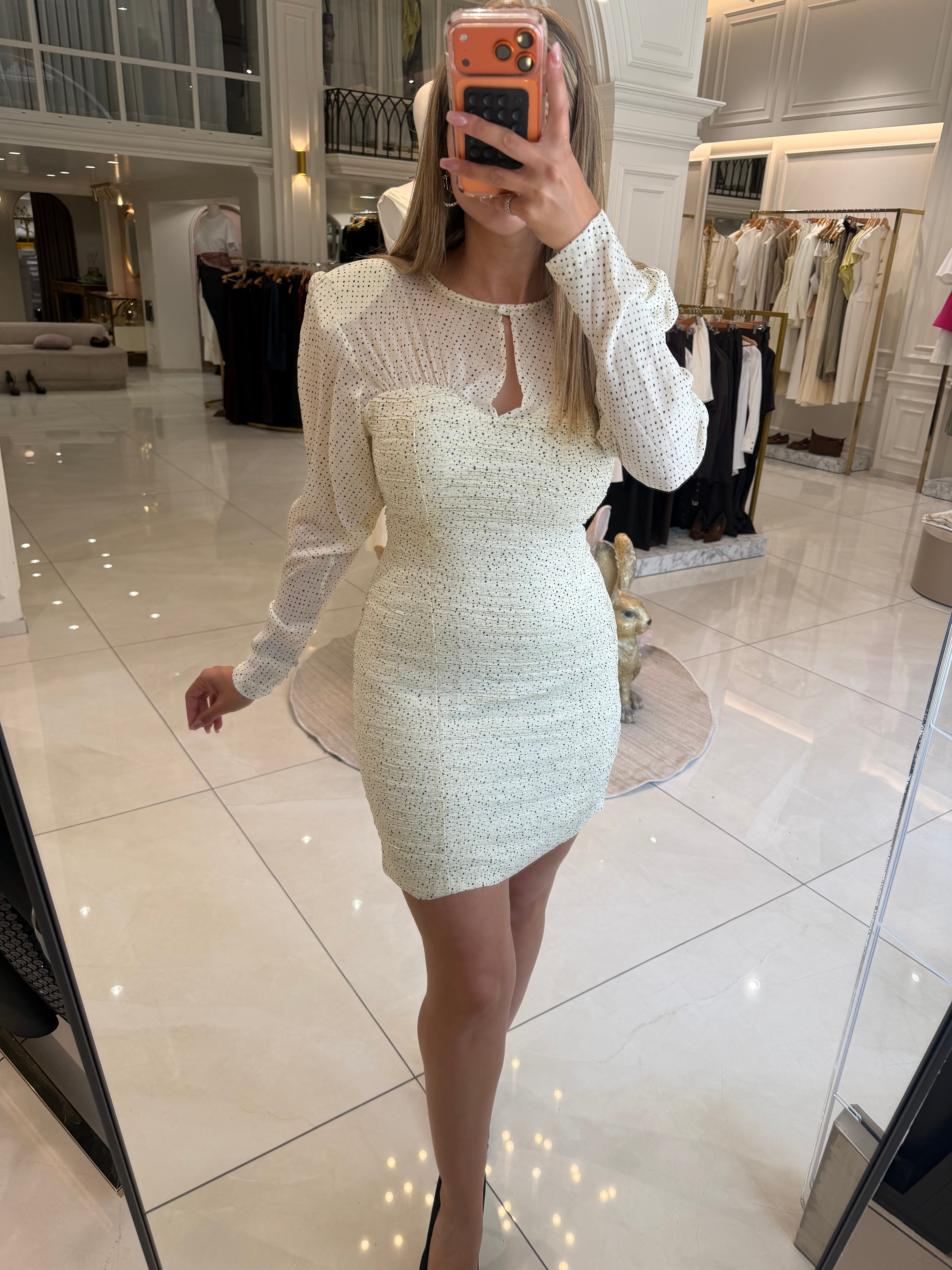 Dress with black Dots