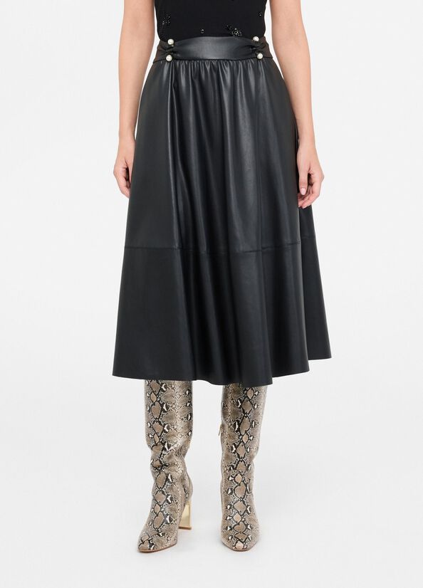 Coated fabric skirt
