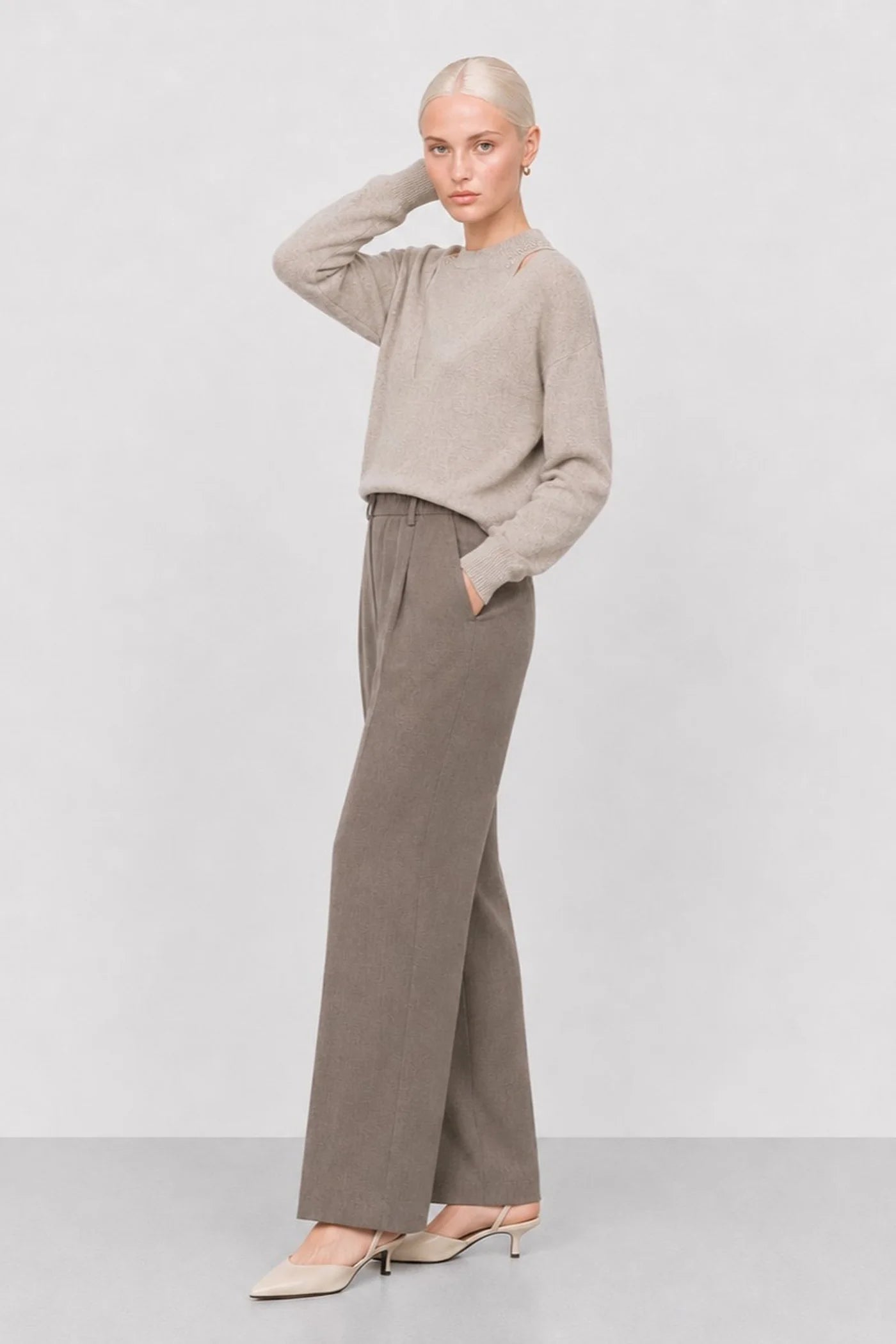 trousers with an elasticated waist