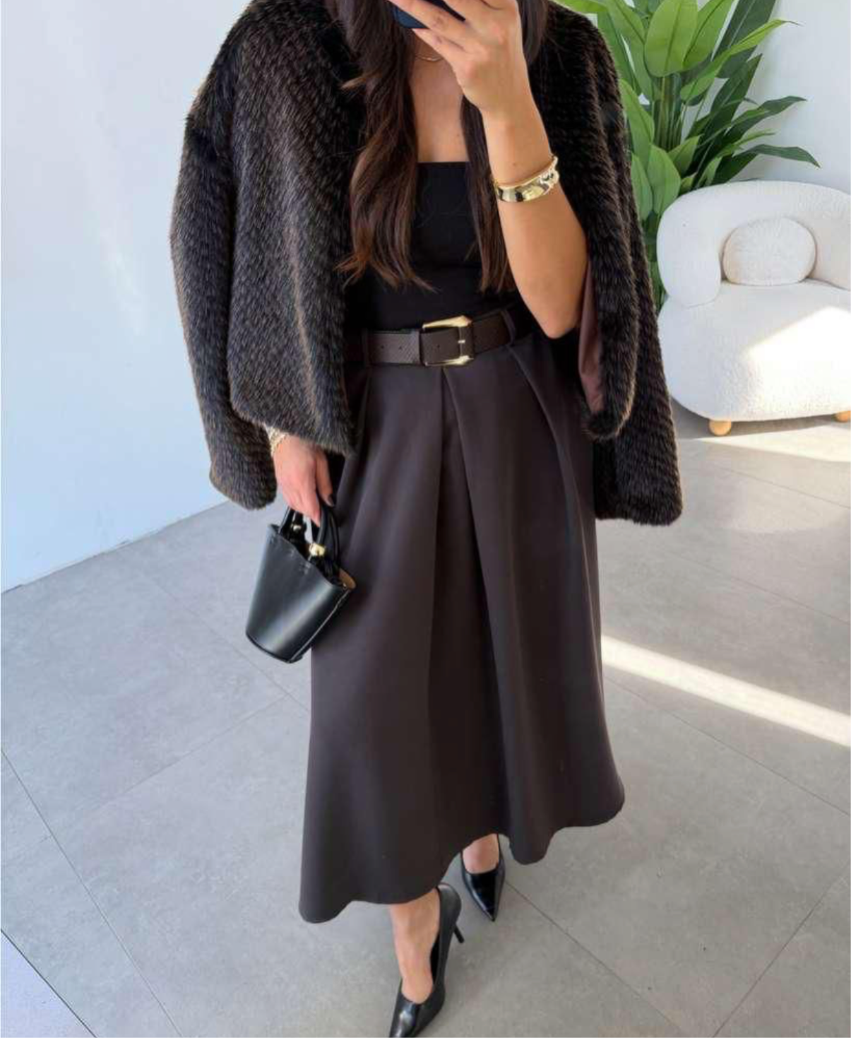 Midi skirt with belt