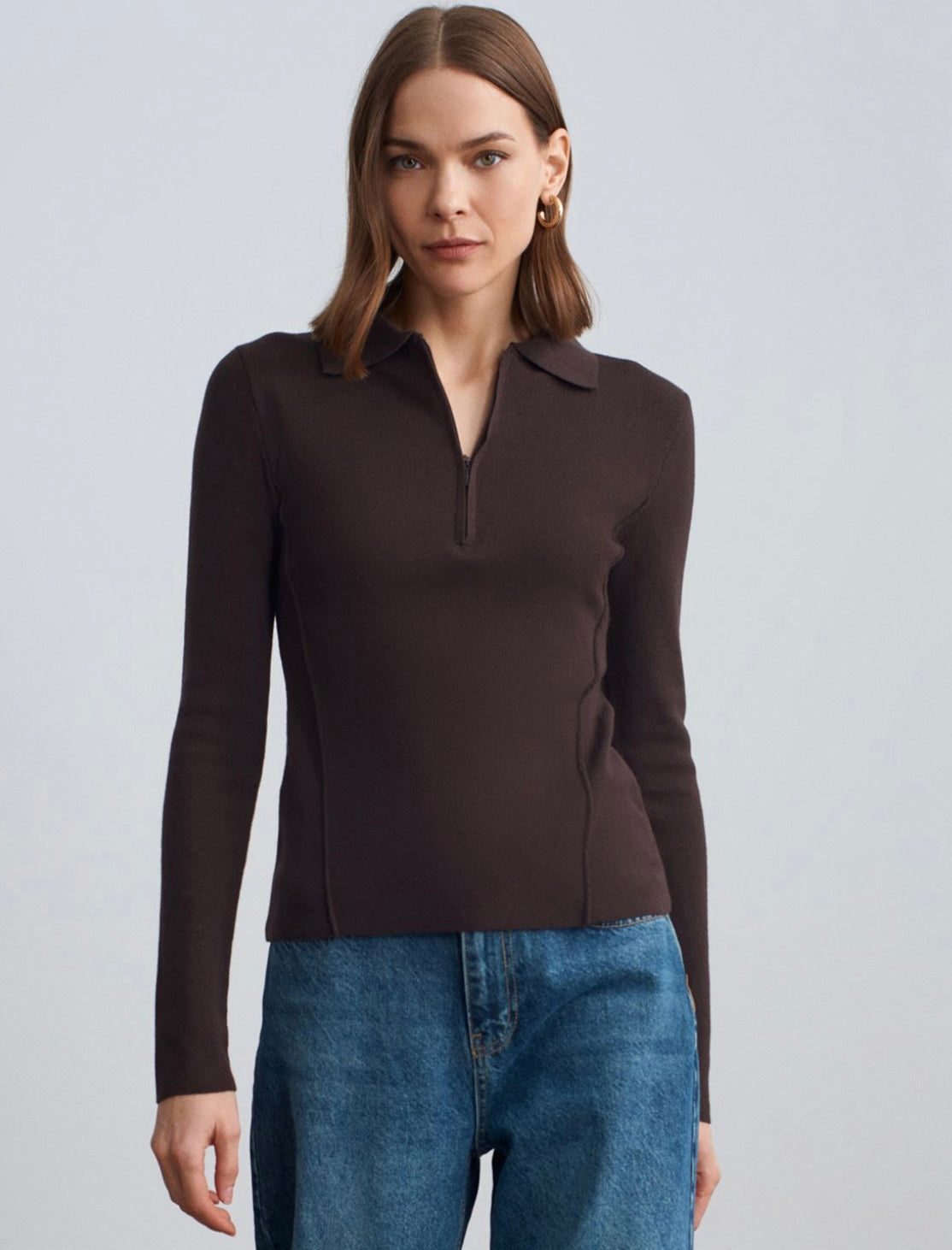 Basic top with collar