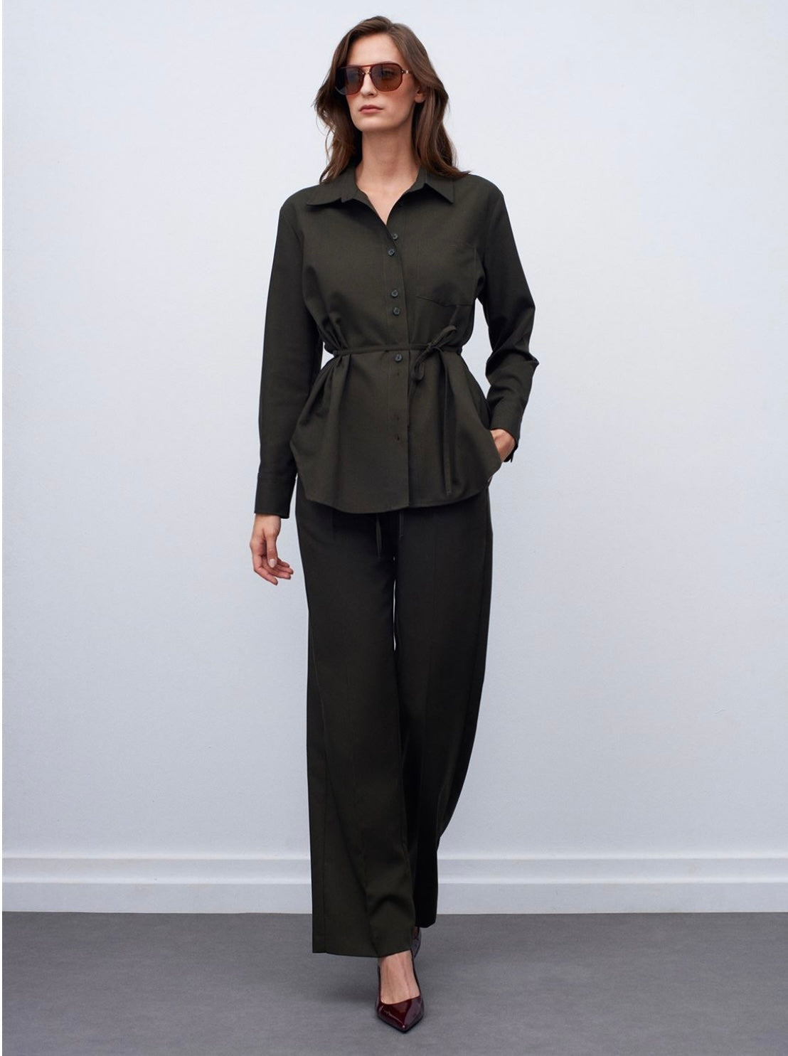 Trousers with String