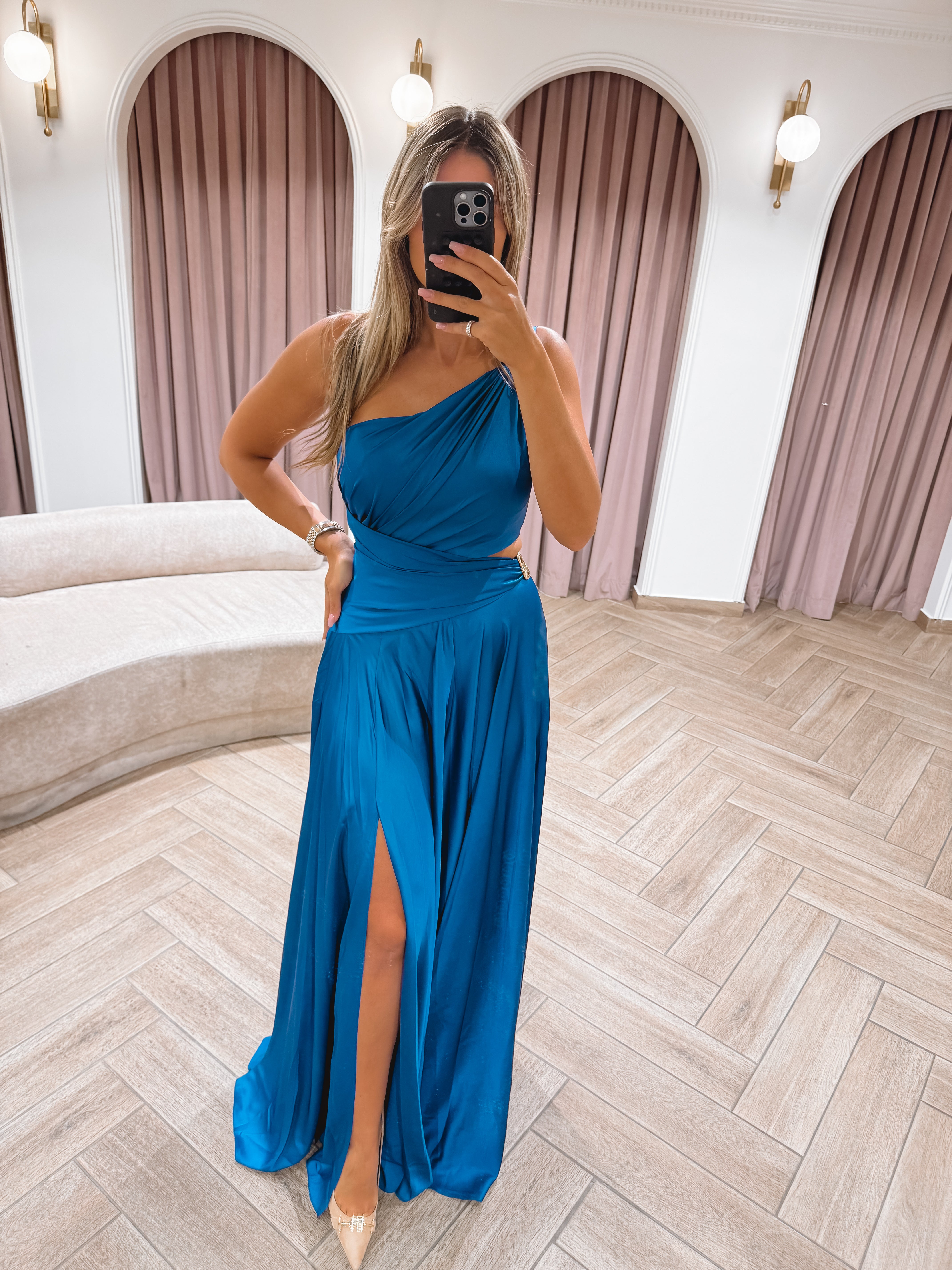 Dress 7050