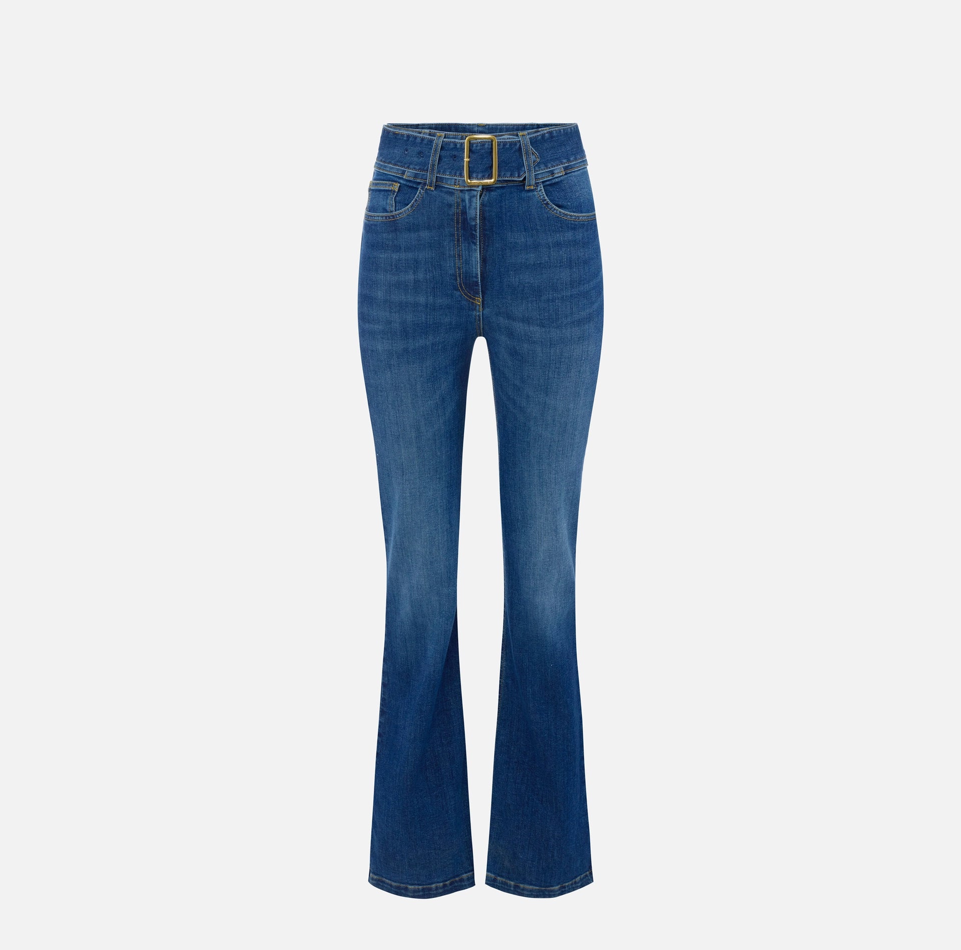 Boot-cut jeans with belt